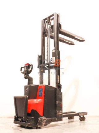 Ref. M-6162 Apilador Eléctrico con Plataforma BT SWE 200 D Staxio