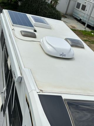 Enfriador 12V Viesa Holida3 Autocaravana a 12v.