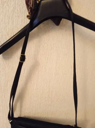 Bolso mujer negro material rígido