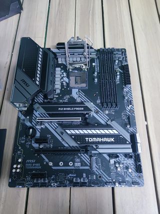 Placa Base MSI MAG B460 TOMAHAWK