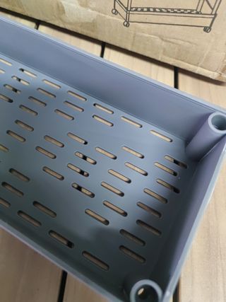 SONGMICS Carro de Almacenamiento de 4 Niveles, Carrito con Ruedas, Carro de Cocina, Ahorro de Espacio, para Baño, Oficina, 14,4 x 42 x 86 cm, Gris Paloma KSC008G01