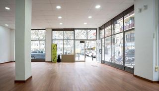 Local comercial en venta en La Verneda i la Pau en Barcelona
