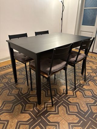 Mesa comedor y 4 sillas BUSLATT Ikea