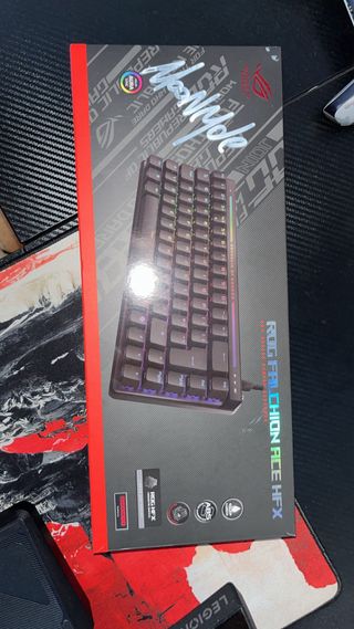 Tastiera ROG Falchion Ace HFX