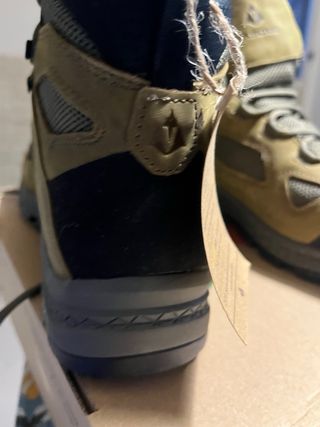 Scarponi trekking Vasque uomo