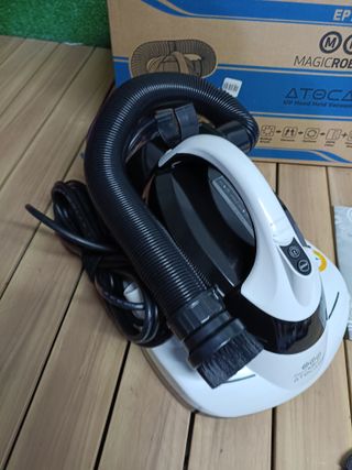 Aspirador de Mano, sin bolsa, 600 W, 1.5 litros, Blanco