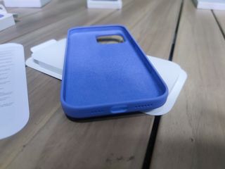 Funda de silicona con MagSafe para el iPhone 16 Pro Max - Violeta