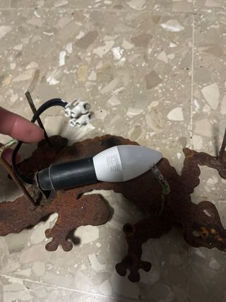 Lámpara Aplique Diseño Gecko