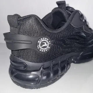 Zapatillas deportivas negras