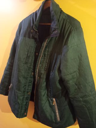 Abrigo negro estilo cuero para mujer