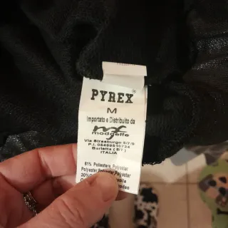 Felpa PYREX nera con zip e cappuccio