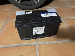 Batería Volvo 12V 80Ah 700A EN