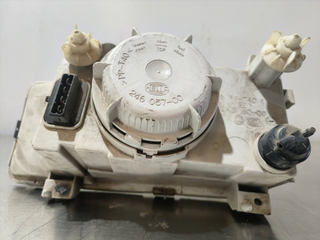 FARO DERECHO SKODA FELICIA BERLINA (791) 24605700