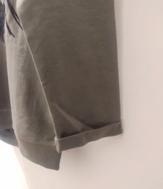 Felpa con stampa leone e farfalla taglia M