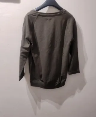 Felpa con stampa leone e farfalla taglia M