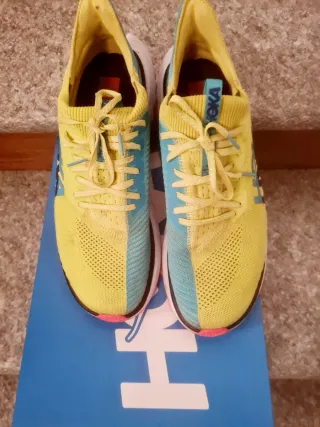 Scarpe running Hoka uomo gialle e blu