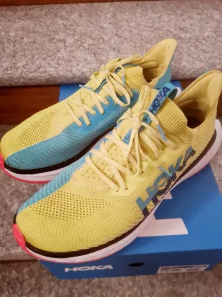 Scarpe running Hoka uomo gialle e blu