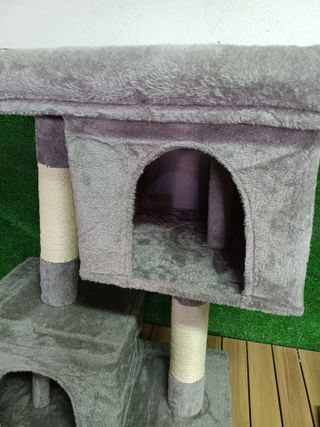 Feandrea Árbol para Gatos, Torre de Juegos 67 cm, S, Casa para Gatos de hasta 3 kg, Plataforma Grande, 2 Cuevas, Rascador, Gris Claro PCT611W01