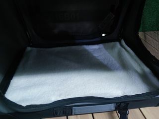 Feandrea Transportín para Perros, Plegable, 60 x 42 x 42 cm, para Perros Pequeños, Tela Oxford, Puertas de Malla, Asas y Bolsillo de Almacenamiento, Negro Tinta PDC016B01