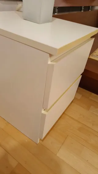 2 Mesitas de noche blanco madera