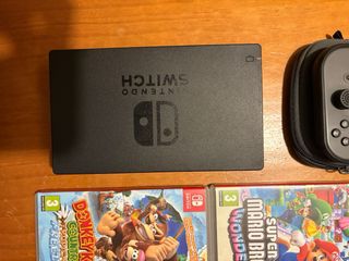 Nintendo Switch + 5 Juegos + Accesorios
