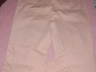 Pantalón mujer T 46. Medidas en descripción