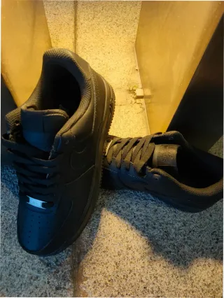 Nike Air Force 1 Low '07 Negras Talla 40