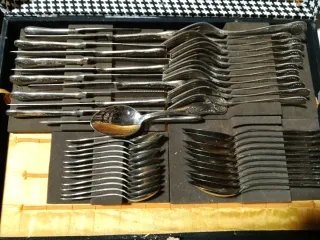 Cubertería Antigua Alpaca Plateada 48 Piezas