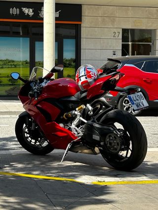 Ducati Panigale V2 - 2.100 km