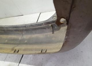 Paragolpes trasero 0k2fa-50220xx kia carens 102802