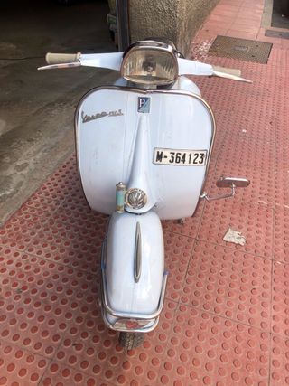 Vespa 150 S Clásica 1963 ITV al día. Buen estado