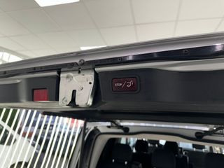 MERCEDES CLASE V220D AVANTGARDE COMPACTA 163CV 7G-