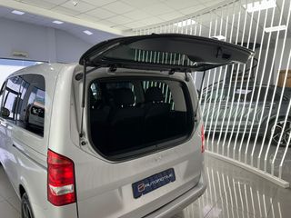 MERCEDES CLASE V220D AVANTGARDE COMPACTA 163CV 7G-