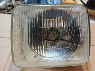 Faro izquierdo Discovery