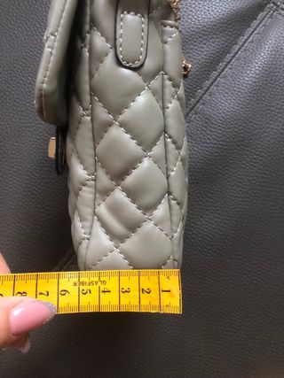 Borsa tracolla trapuntata grigio oro