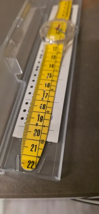 Swatch Metrica GK263