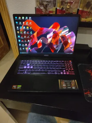 Portátil MSI Crosshair A16