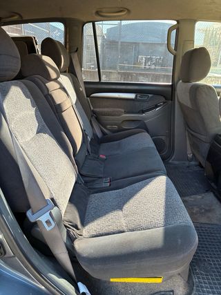 Toyota Land Cruiser 2005