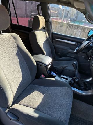 Toyota Land Cruiser 2005