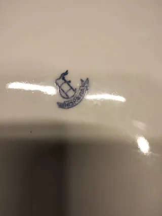 Platos de porcelana antiguos con borde dorado