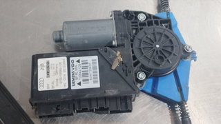 ELEVALUNAS DELANTERO IZQUIERDO AUDI A4 AVANT (8E)