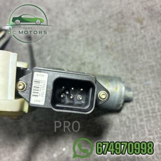 Elevalunas trasero izquierdo Mitsubishi space Star