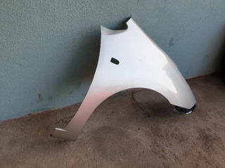 ALETA DELANTERA DERECHA TOYOTA PRIUS (NHW20)