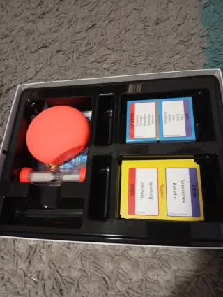 Tabú Familia Juego de Mesa Hasbro