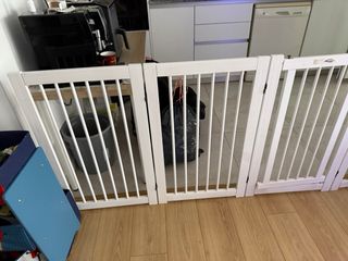 Barrera de seguridad blanca para bebé 2,10