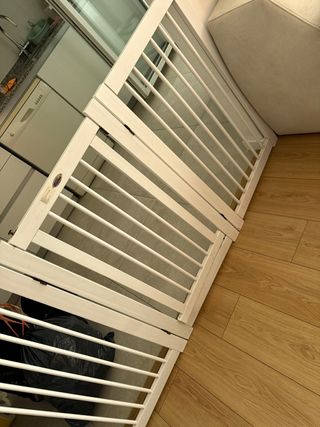 Barrera de seguridad blanca para bebé 2,10