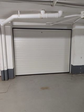 Puertas de garaje automáticas Puertas seccionales.