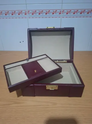 Caja joyero guarda joyas morado y dorado