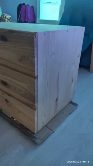 Cajonera de madera de calidad