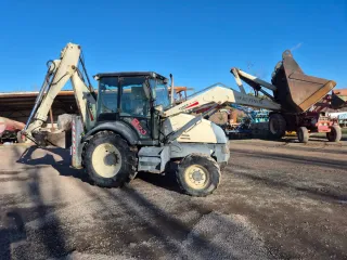 Retroexcavadora Terex en buen estado